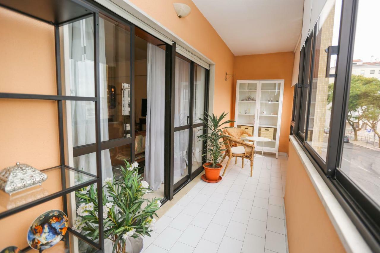 Like-Home-T4-Bright Benfica Apt-Terrace Lisboa Dış mekan fotoğraf